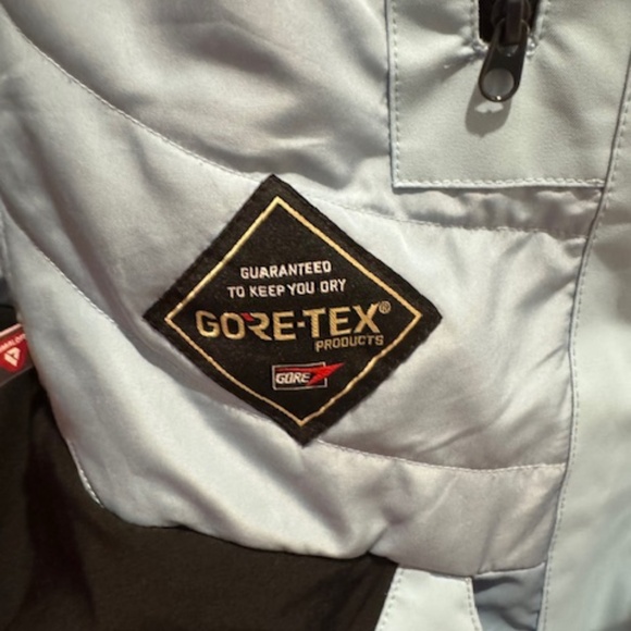 Women's Roxy Ski/Snowboard Jacket, XS - Picture 6 of 9